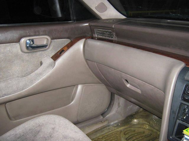 1998 Nissan Laurel