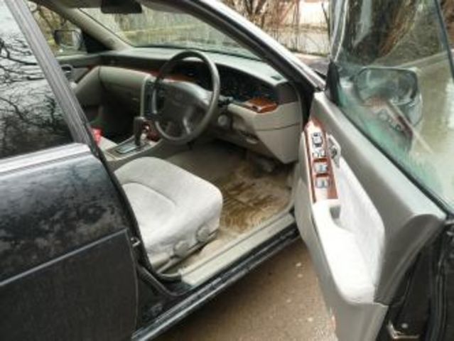 1998 Nissan Laurel