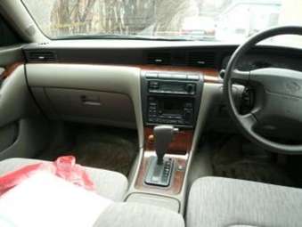Nissan Laurel
