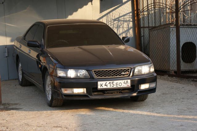 1998 Nissan Laurel