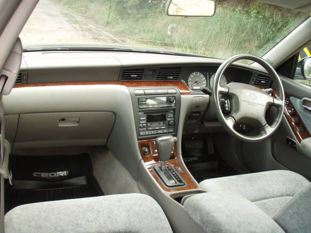 1998 Nissan Laurel