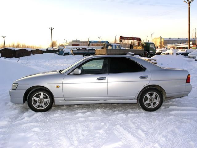 1998 Nissan Laurel