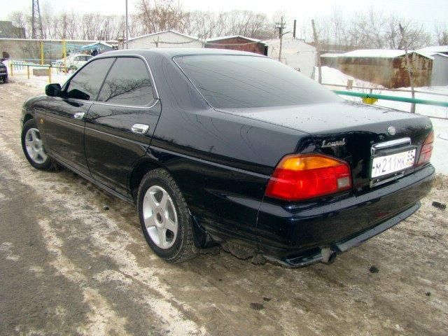1998 Nissan Laurel