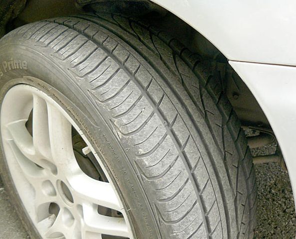 1998 Nissan Laurel
