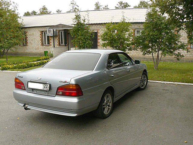1998 Nissan Laurel