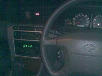 1998 Nissan Laurel Pictures