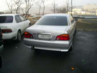 1998 Nissan Laurel Photos