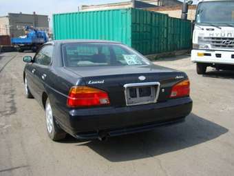 1998 Nissan Laurel Images