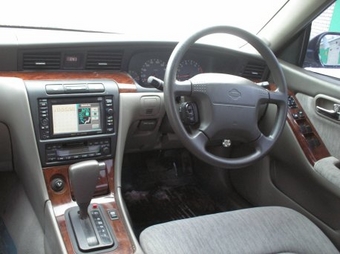 Nissan Laurel