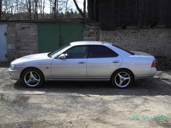 1999 Nissan Laurel