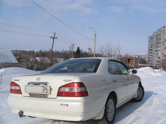 1999 Nissan Laurel