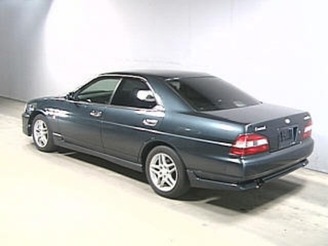 1999 Nissan Laurel