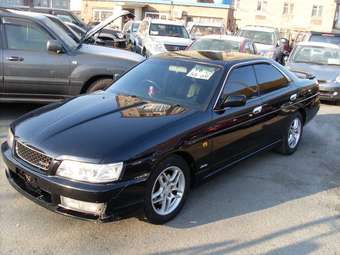 Nissan Laurel