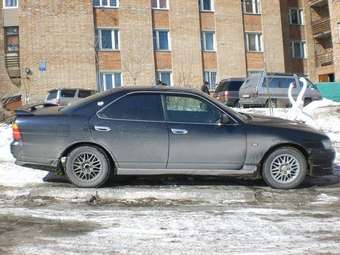 Nissan Laurel