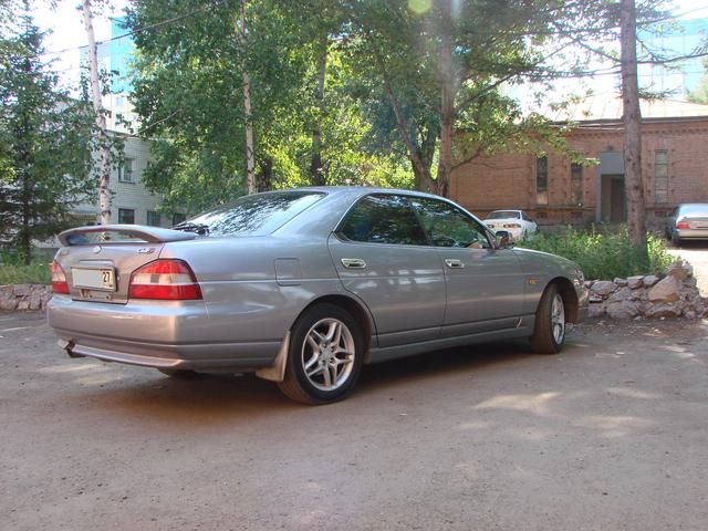 1999 Nissan Laurel