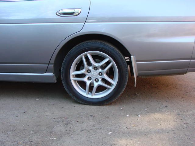 1999 Nissan Laurel