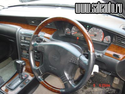 1999 Nissan Laurel Pictures