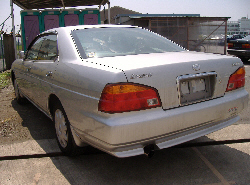 1999 Nissan Laurel Pics