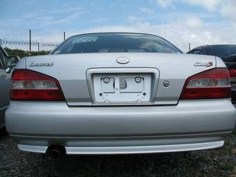 1999 Nissan Laurel Images