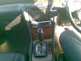 1999 Nissan Laurel Photos