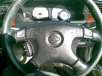 1999 Nissan Laurel Photos
