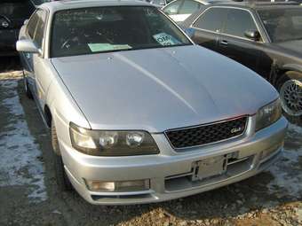 1999 Nissan Laurel Photos