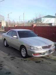 1999 Nissan Laurel Pictures