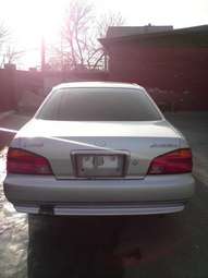 1999 Nissan Laurel Pictures