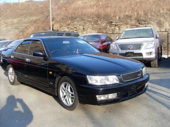 1999 Nissan Laurel Pics