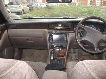 1999 Nissan Laurel Photos