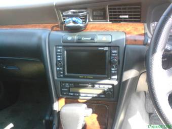 1999 Nissan Laurel Pictures