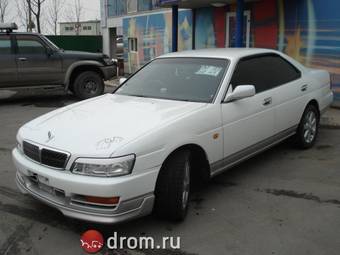 1999 Nissan Laurel Pics