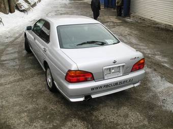 1999 Nissan Laurel Pictures