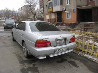 1999 Nissan Laurel Pictures