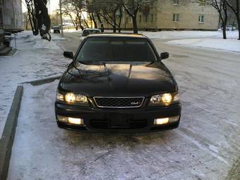 1999 Nissan Laurel Photos