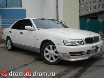 1999 Nissan Laurel Images