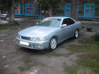 1999 Nissan Laurel Photos