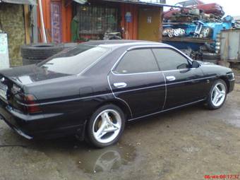 1999 Nissan Laurel Photos