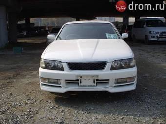 1999 Nissan Laurel Photos