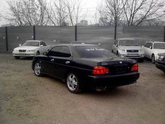 1999 Nissan Laurel Photos