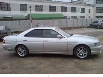1999 Nissan Laurel Photos