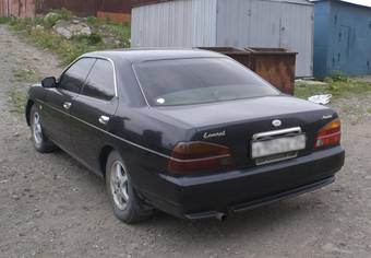 1999 Nissan Laurel Pictures
