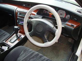 1999 Nissan Laurel Photos