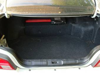 1999 Nissan Laurel Photos