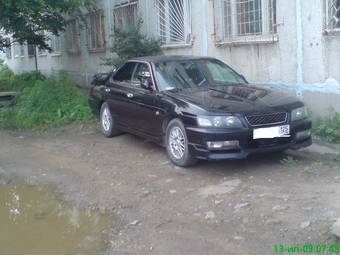 1999 Nissan Laurel Pictures