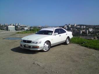 1999 Nissan Laurel Pictures