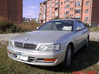 1999 Nissan Laurel Photos