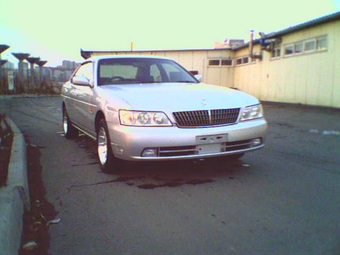 2000 Nissan Laurel