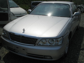 2000 Nissan Laurel