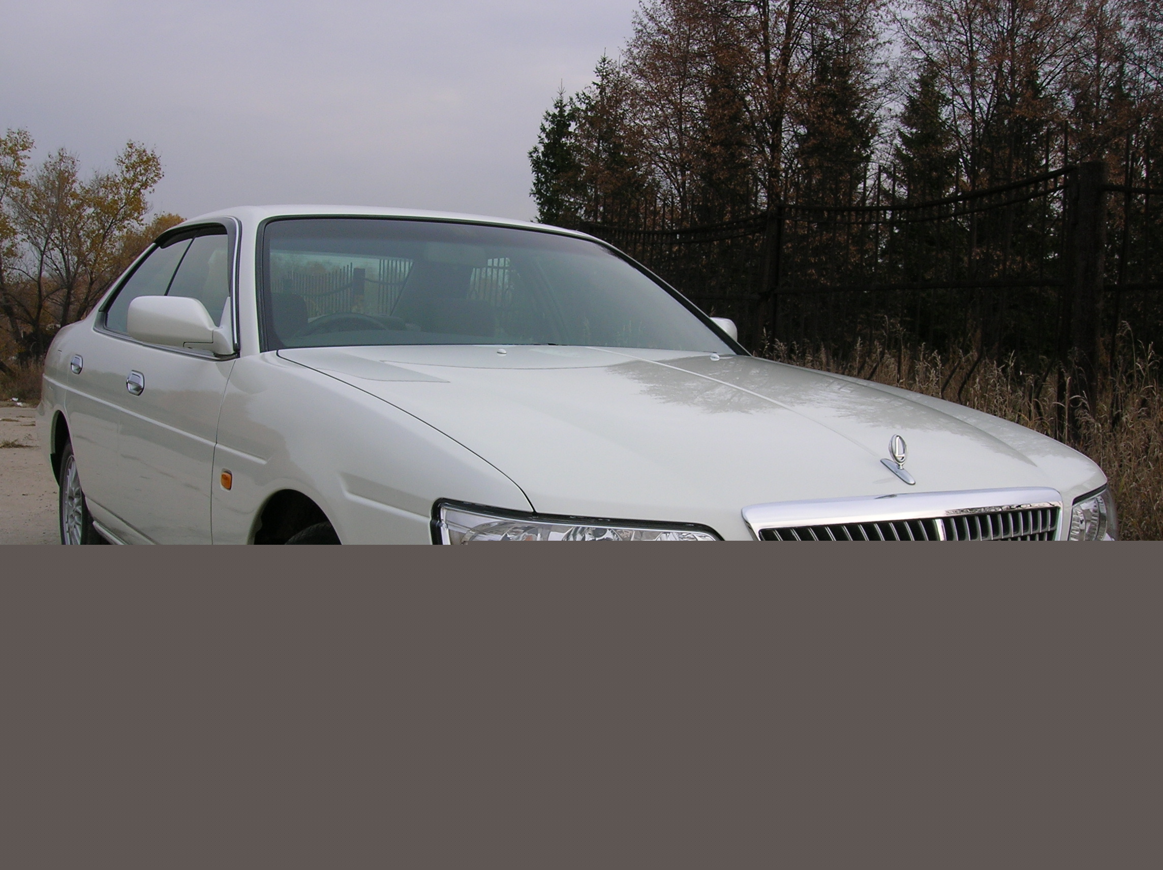 2000 Nissan Laurel